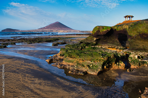 El Médano’s Golden Morning Rays