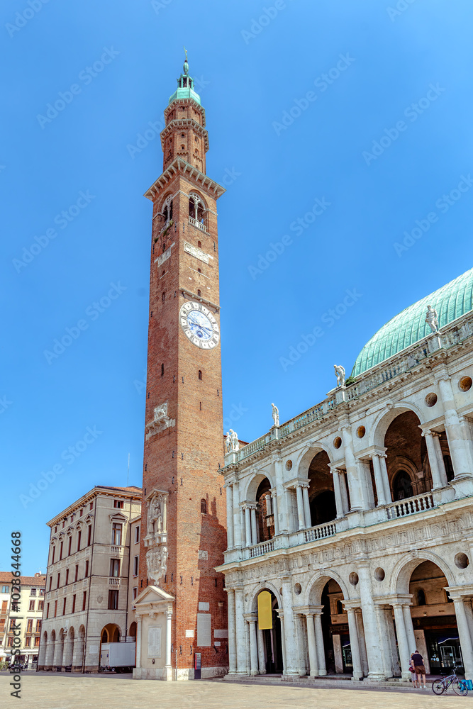 Vicenza: Piazza dei Signori with Tower and Basilika Palladia. Vicenza , Veneto, Italy.