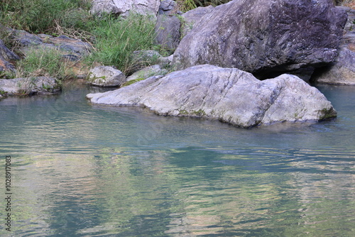 川