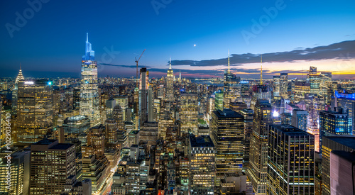 Obraz na płótnie View of New York City skyline at night w salonie