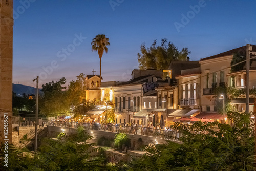 Fototapeta Naklejka Na Ścianę i Meble -  greece capital athens streets ancient artifacts tourist points of interest day and night