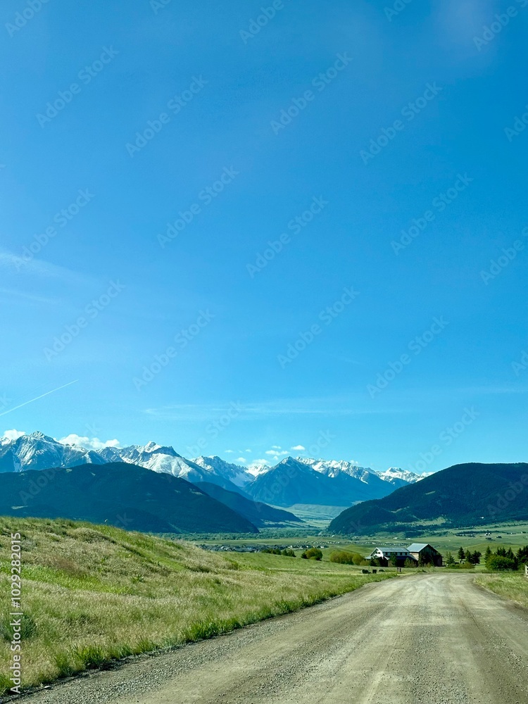 road to the mountains road to the mountains