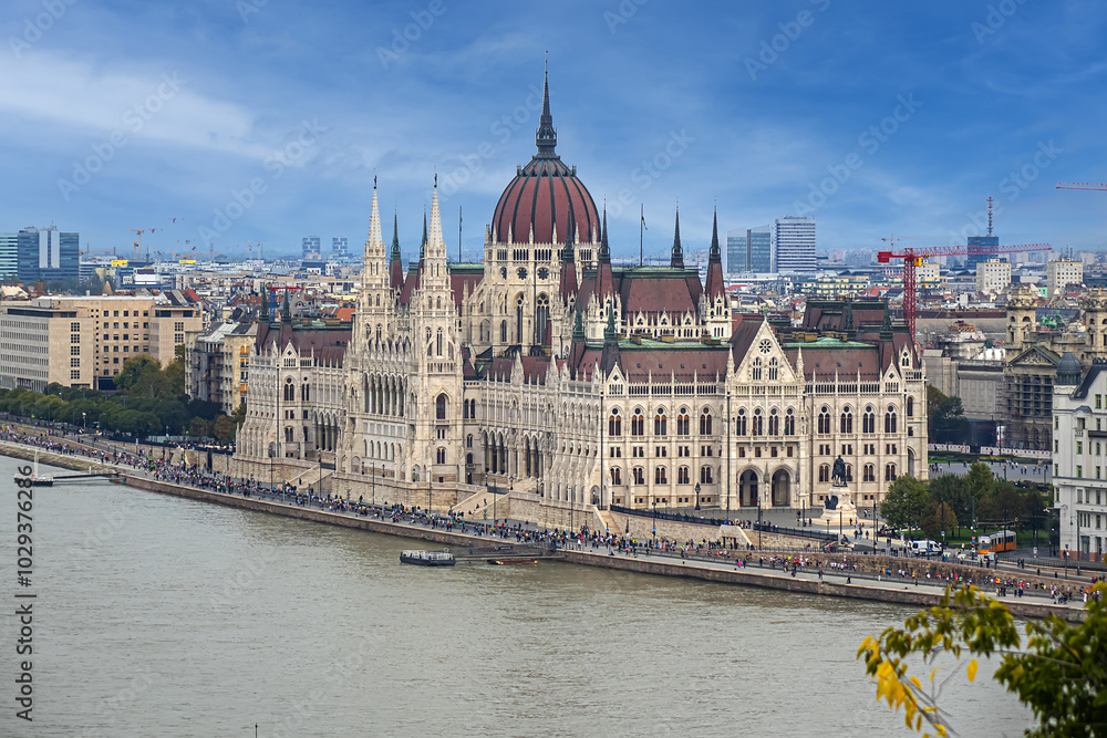 Fototapeta premium Beautiful Budapest Panoramic view from Castle District of Buda. Hungary.