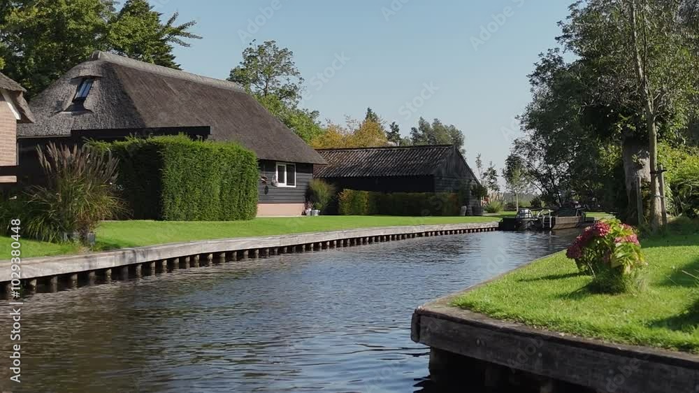 Scenic POV Boating Through the Canals of Giethoorn Scenic POV Boating Through the Canals of Giethoorn
