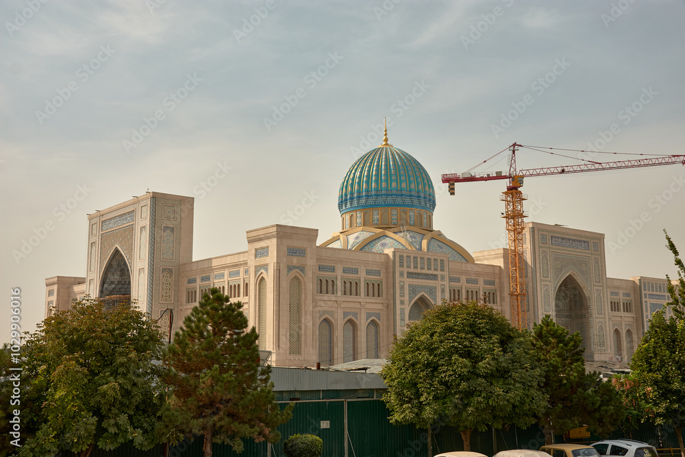 Fototapeta premium Islamic Civilization Center in Tashkent, Uzbekistan: Modern Architectural Marvel