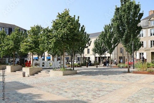 Obraz na płótnie Logo de la ville en forme de Hashtag, ville de Cholet, département du Maine et Loire, France w salonie