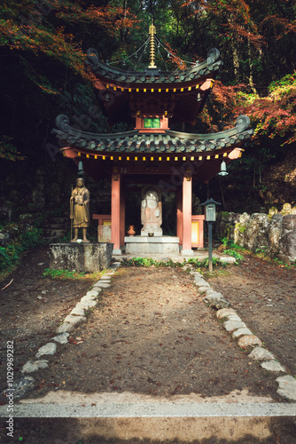 Ancient Stone Figures of Kyoto’s Sacred Spaces