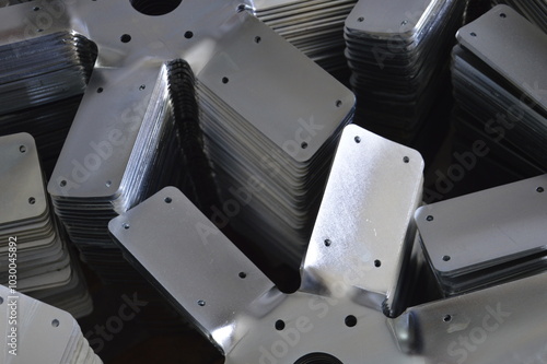 metal parts prepared for metal polishing