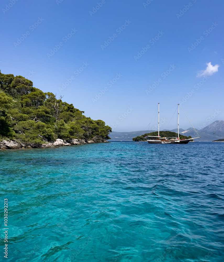 Obraz premium boat on the sea