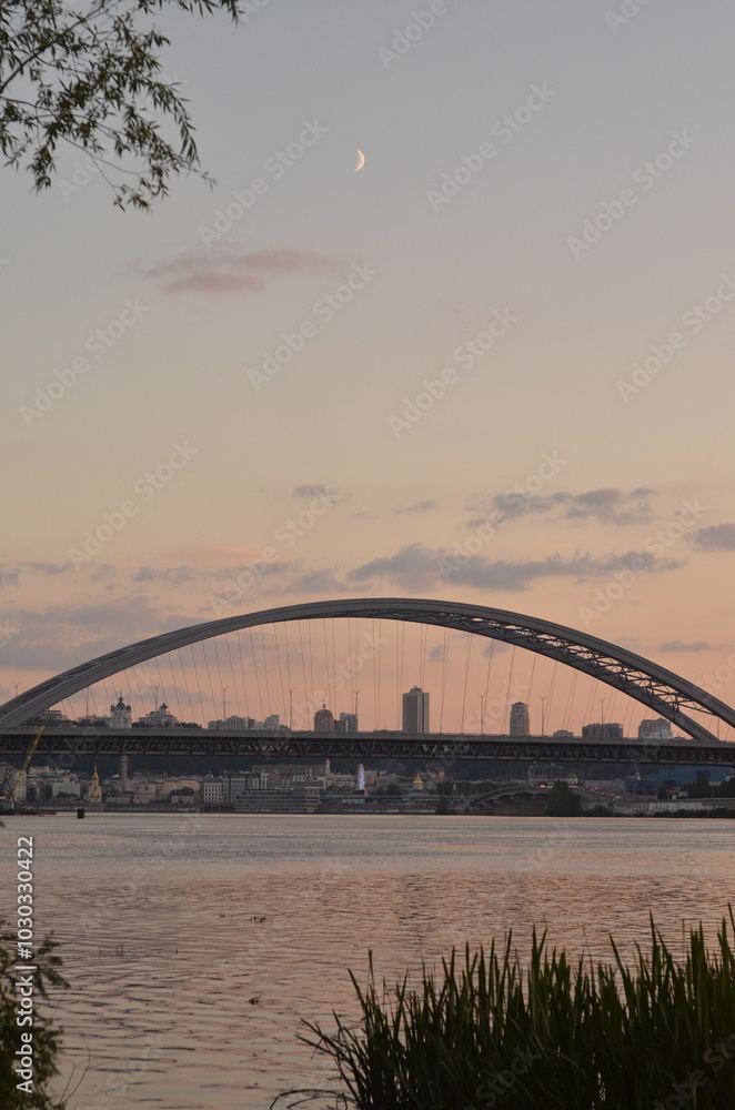 Obraz premium sunset on the bridge