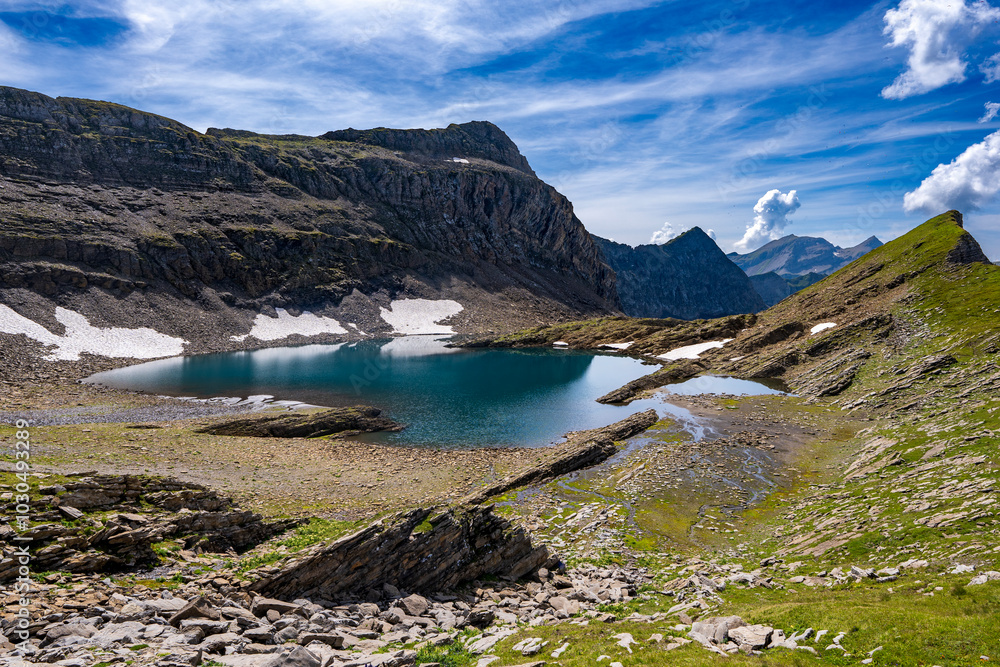 Naklejka premium Bergsee im Berner Oberland