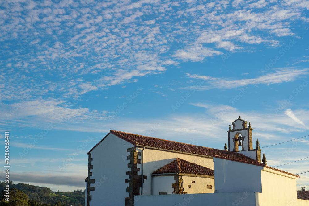 Campanario de iglesia rural en Asturias Campanario de iglesia rural en Asturias