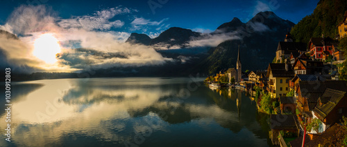 Obraz na płótnie Hallstatt, wschód słońca, Górna Austria. w salonie