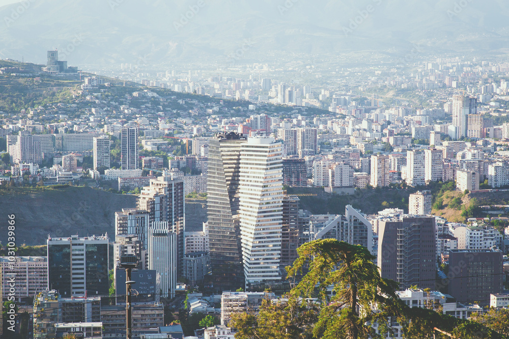 Obraz premium Panoramic view of residential areas of Tbilisi Vake and Saburtalo from Turtle Lake in summer