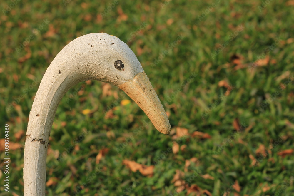 Fototapeta premium Concrete Bird