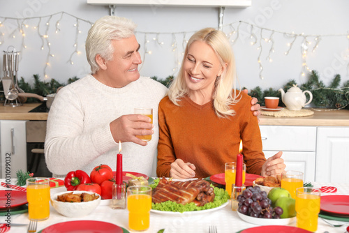 Mature couple having Christ...
