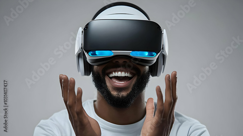 Man enjoying virtual realit...