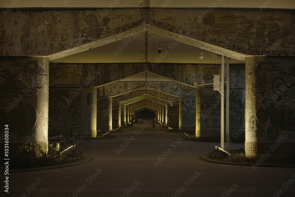 Fototapeta premium tunnel in the park