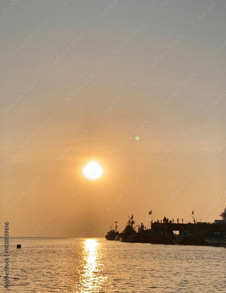 Obraz premium Sunset at the sea