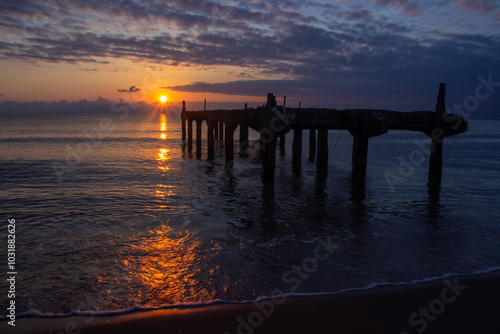 Sunrise at the Old Pier. Ünye, Ordu, Türkiye