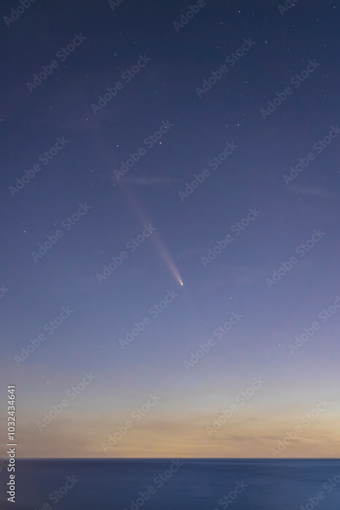 Comet C2023 A3 Tsuchinshan-Atlas photographed from Cecina, Tuscany and the sea in the foreground Comet C2023 A3 Tsuchinshan-Atlas photographed from Cecina, Tuscany and the sea in the foreground