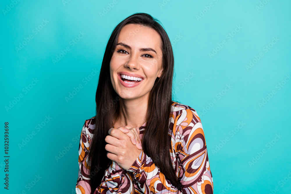 Photo of shiny attractive lady dressed retro shirt smiling laughing empty space isolated blue color background Photo of shiny attractive lady dressed retro shirt smiling laughing empty space isolated blue color background