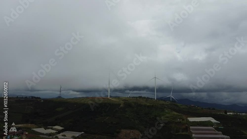 đà lạt, dalat, da lat, windmill, cối xay gió, núi xanh, vùng cao
 photo