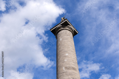 Obraz na płótnie Montréal - Nelson Monument w salonie