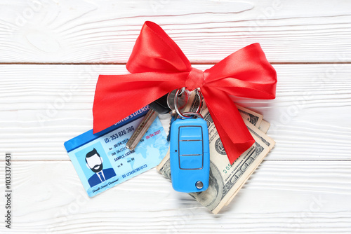 Gift keys of new car with m...