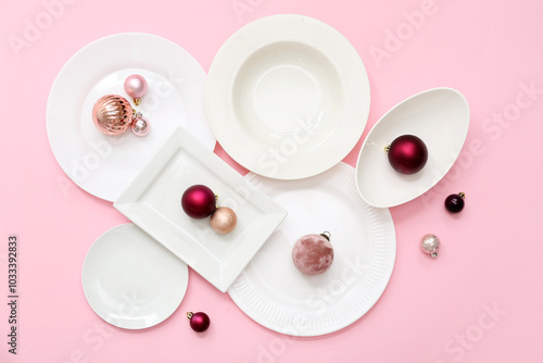 Elegant white dinnerware co...
