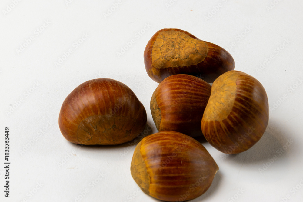 Obraz premium chestnuts