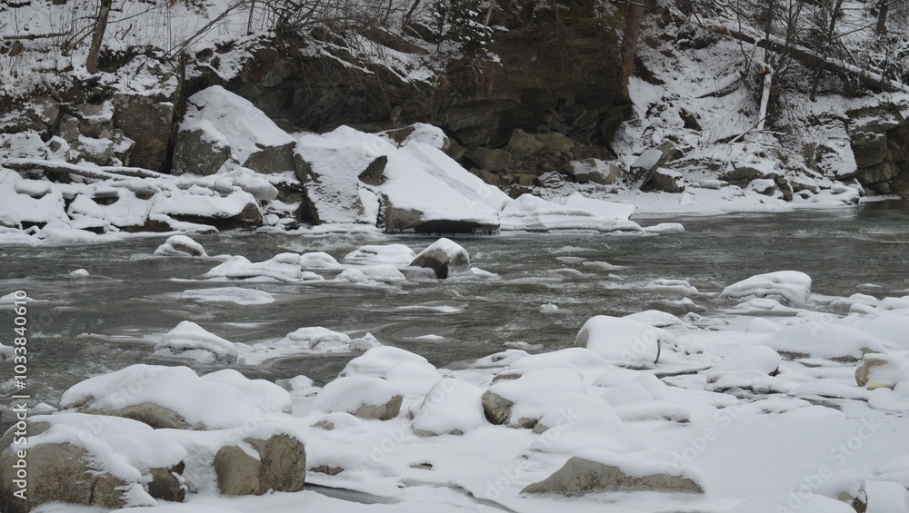 Rocks on the Prut River, Bukovel, Ukraine Rocks on the Prut River, Bukovel, Ukraine