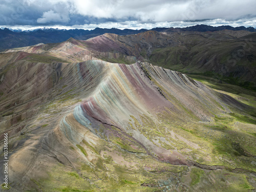 Obraz na płótnie Palcoyo Rainbow Mountain w salonie