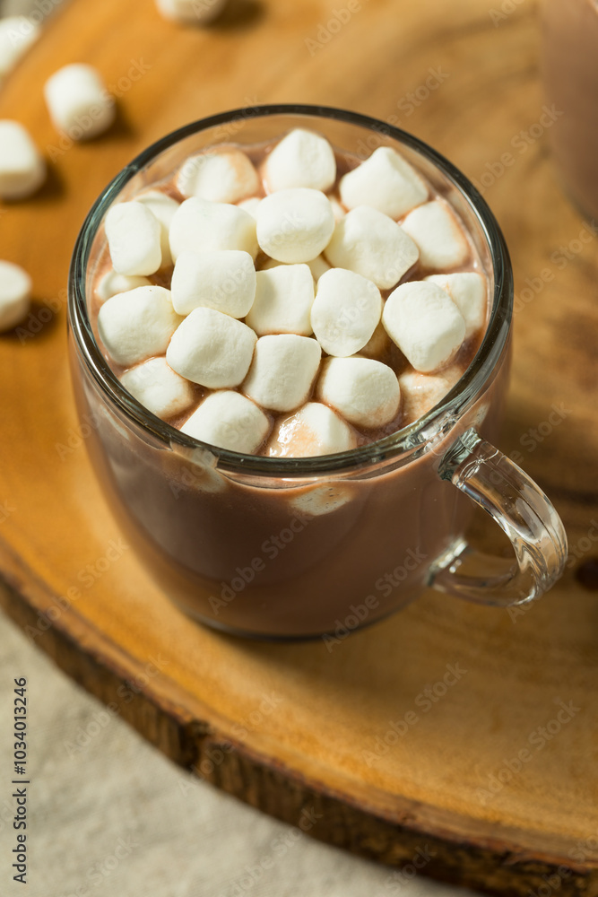 Homemade Warm Hot Chocolate with Marshmallows Homemade Warm Hot Chocolate with Marshmallows