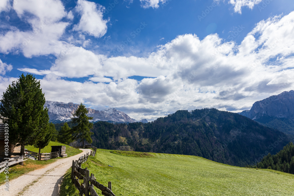 Autumn trekking in Alta Badia