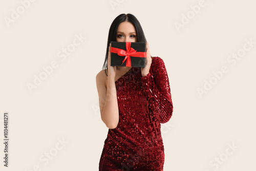 Beautiful stylish woman wit...