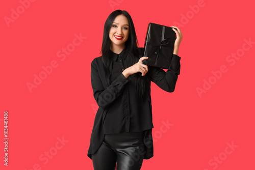 Beautiful stylish woman wit...