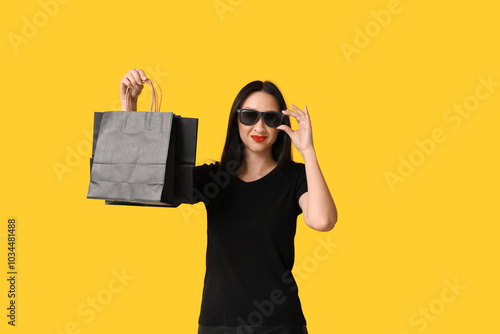 Beautiful stylish woman wit...