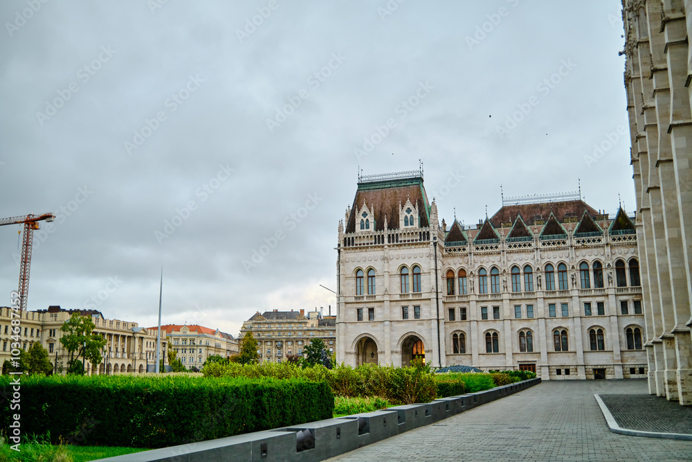 Obraz premium The Hungarian parliament in Budapest