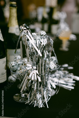 silver party decorations for new years eve