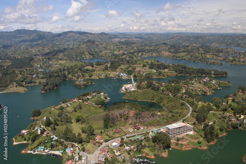 Vista panorámica desde la piedra del Peñol 