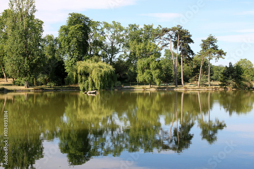 Paris - Bois de Vincennes - Lac de Daumesnil photo