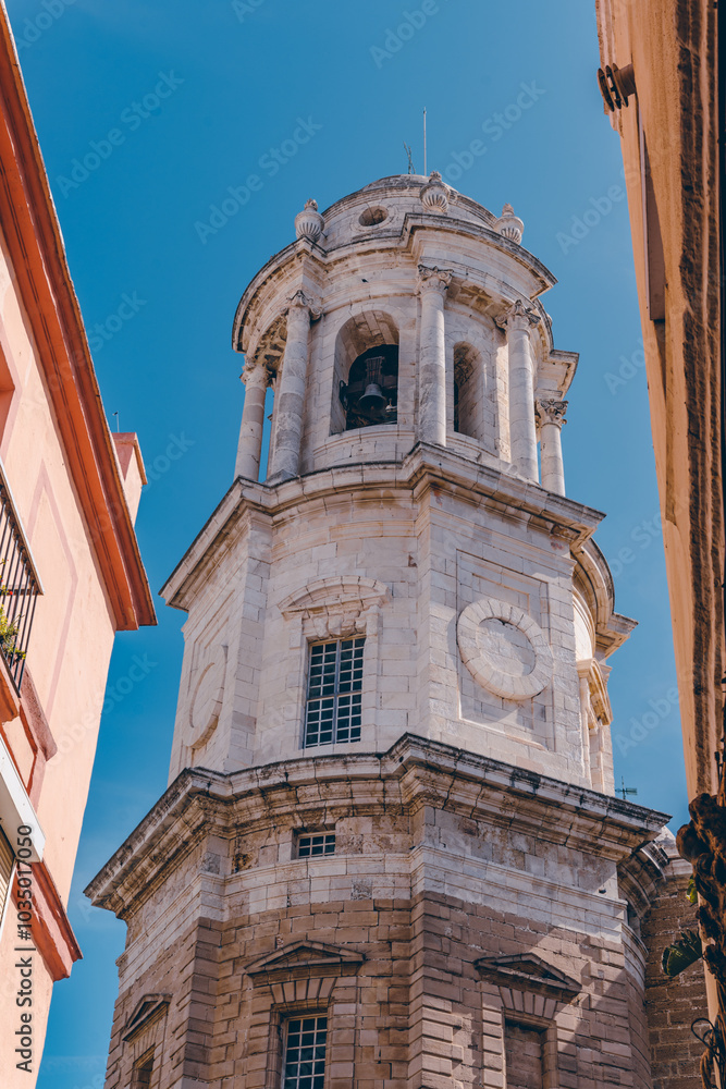 Fototapeta premium Discovery of the tourist city of Cadiz, its historical monuments and beaches in Spain