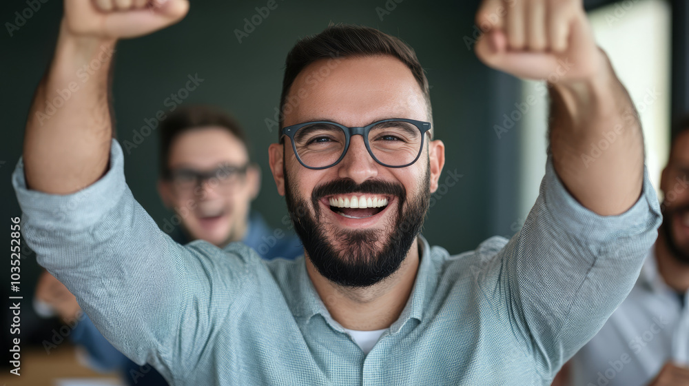 Naklejka premium A business person celebrating success with a small startup team, high fives and energy in a modern office setting