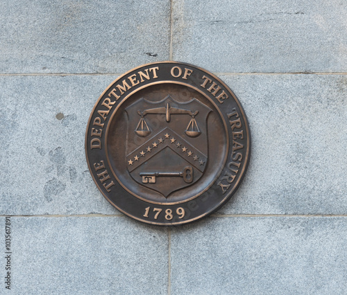 Obraz na płótnie Close up of the Treasury Department sign in Washington w salonie