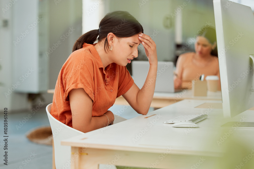 © KayExam/peopleimages.com - Woman, computer and stomach ache in office with stress, menstruation cramps and nausea at desk. Assistant, anxiety and tummy pain in workplace with IBS symptoms, endometriosis and digestion illness