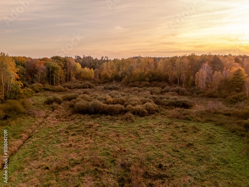 jezioro , dron, jesień
