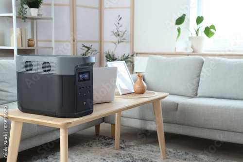 Portable power station with...