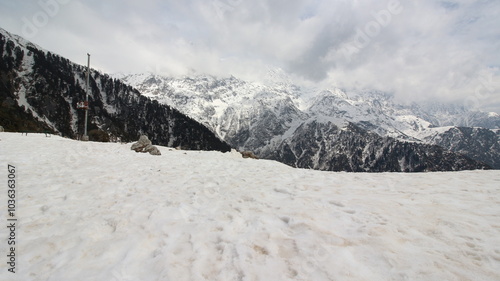Photography snow covered mountains