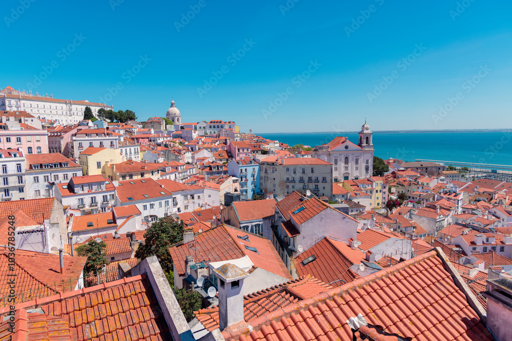 Obraz premium Panoramic view of Lisbon city, Alfama lisbon rooftop cityscape, Portugal